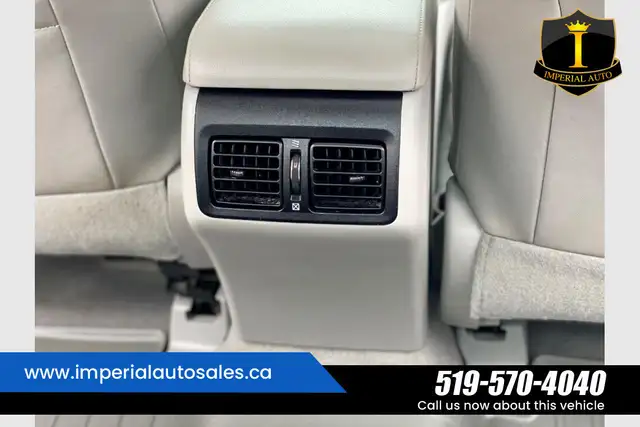 2014 Toyota Camry XLE in Cars & Trucks in Kitchener / Waterloo - Image 25
