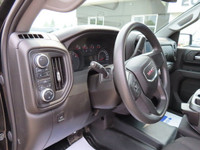 Recent trade in ,2023 GMC Sierra 1500 Pro 5.3L V8, 4x4. Comes with GMC Premium Infotainment 7 color... (image 5)
