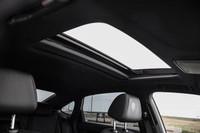 ABS,Brake Assist,Tires - Front Performance,4-Wheel Disc Brakes,Power Steering,Tires - Rear Performan... (image 6)