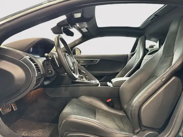 2021 Jaguar F-TYPE P300 TOIT VITRE SUEDE CARPLAY in Cars & Trucks in Laval / North Shore - Image 14