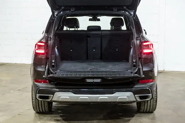 2023 BMW X5 xDrive40i | Luxe familial | Premium | Sièges in Cars & Trucks in City of Montréal - Image 8