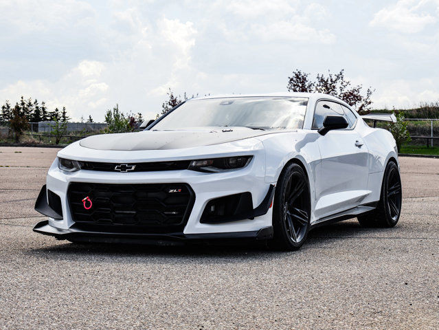2020 Chevrolet Camaro ZL1 1LE 6.2L Supercharged in Cars & Trucks in Strathcona County - Image 4
