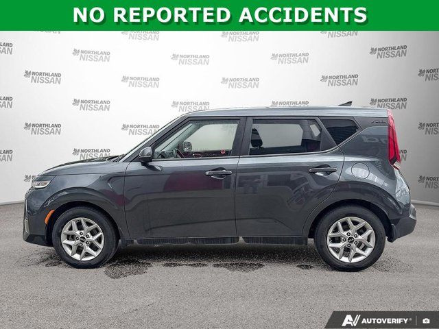 2020 Kia Soul EX | HEATED FRONT SEATS | HEATED STEERING WHEEL in Cars & Trucks in Prince George - Image 2