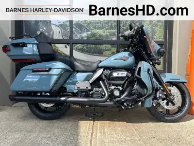 *Receive a $500 credit towards Parts, Motorclothes®, or Accessories upon purchase Base MSRP: $40,179...