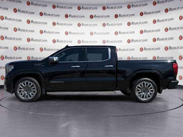 2023 GMC Sierra 1500 4WD Crew Cab 147 Denali Ultimate in Cars & Trucks in Calgary - Image 2
