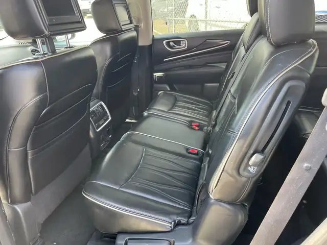 2016 INFINITI QX60 AWD 4dr in Cars & Trucks in Calgary - Image 15