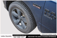 2019 Ram 1500 Classic ST Experience the Ram 1500 Classic ST with only 138503 km on the odometer. Fin... (image 5)