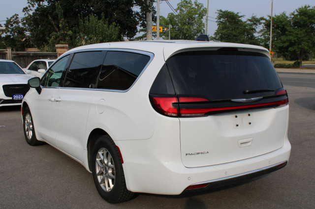 2023 Chrysler Pacifica Touring L FWD in Cars & Trucks in Mississauga / Peel Region - Image 4