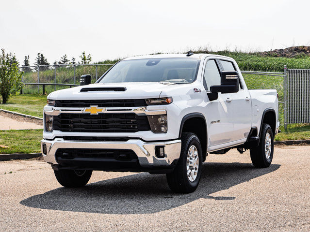 2025 Chevrolet Silverado 2500HD LT in Cars & Trucks in Strathcona County - Image 4