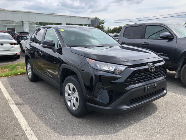 2022 Toyota RAV4 LE AWD LE in Cars & Trucks in Belleville - Image 3