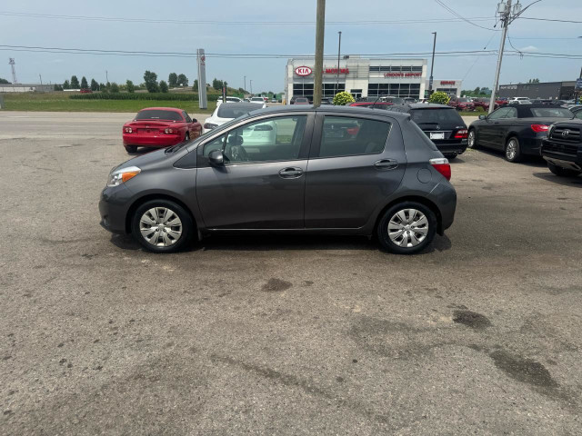 2012 Toyota Yaris LE, AUTO, HATCH, ONLY 185KMS, FUEL SAVER, CERT in Cars & Trucks in London - Image 2
