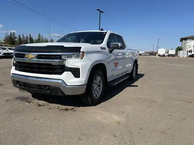 This Chevrolet Silverado 1500 boasts a Gas V8 5.3L/325 engine powering this Automatic transmission....