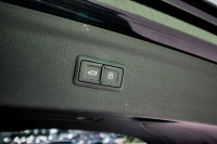 Sunroof, Navigation, Leather Seats, Blind Spot Assist, Premium Sound Package! 6 LOCATIONS KINGSTON -... (image 8)