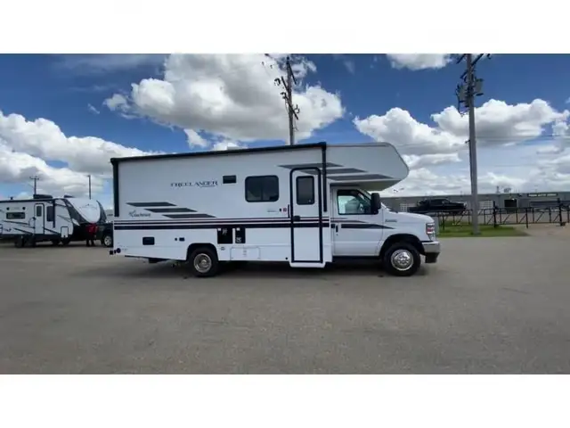 2023 Coachmen RV Freelander 23FS in RVs & Motorhomes in Edmonton - Image 4