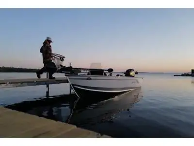 2025 Lund Boat Co 1600 FURY SS Mercury 40elpt in Powerboats & Motorboats in Lloydminster - Image 30