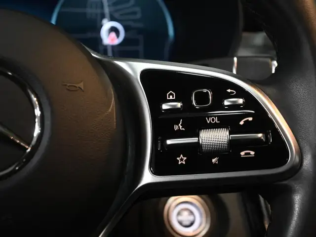 2021 Mercedes-Benz C 300 4MATIC No Accident AMG Night Digital Da in Cars & Trucks in Mississauga / Peel Region - Image 16