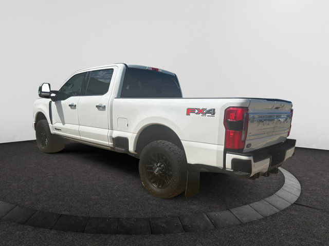 2024 Ford F-250 Diesel PLATINUM SuperCrew in Cars & Trucks in Regina - Image 3