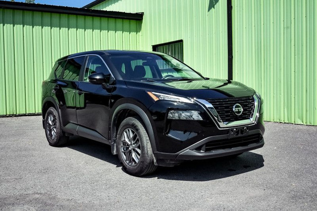2021 Nissan Rogue S • HEATED SEATS • REAR CAM • CP/AA in Cars & Trucks in Kingston