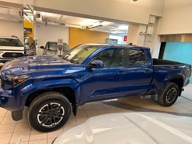 2024 Toyota Tacoma TRD SPORT DISPONIBLE MAINTENANT in Cars & Trucks in City of Montréal