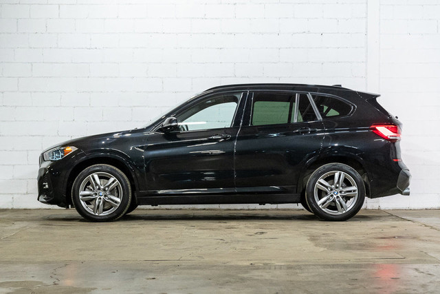 2021 BMW X1 xDrive28i | Allure affirmée | M Sport | Sièges sport in Cars & Trucks in City of Montréal - Image 4