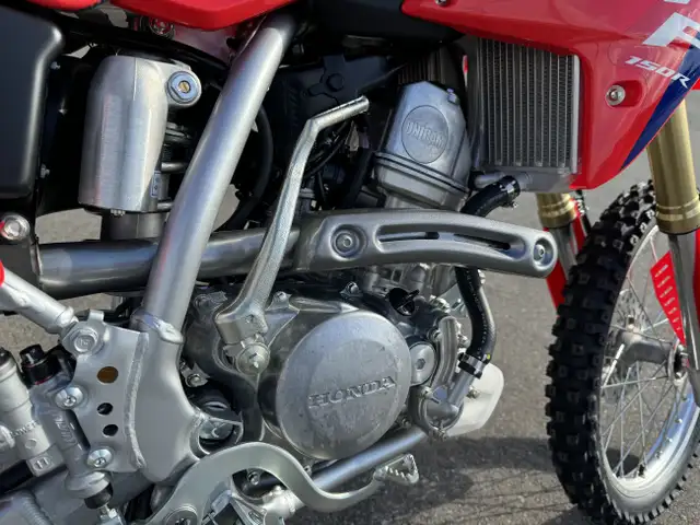 2025 Honda CRF 150R Expert in Dirt Bikes & Motocross in Kitchener / Waterloo - Image 15