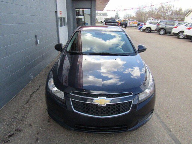  2014 Chevrolet Cruze LT Loaded Nice Shape Low km, Priced to Sel in Cars & Trucks in Swift Current - Image 3