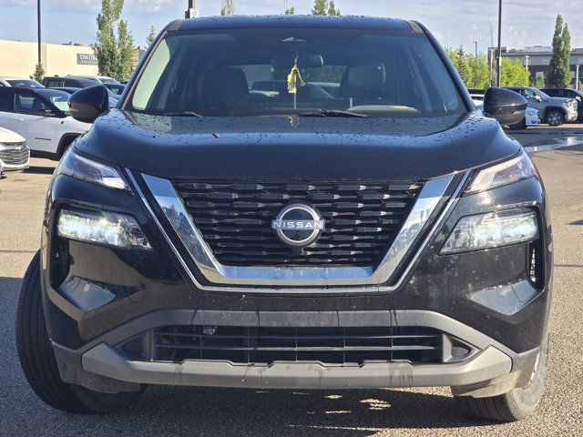 2022 Nissan Rogue in Cars & Trucks in Grande Prairie - Image 2