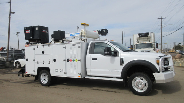  2019 FORD F550 SERVICE TRUCK in Cars & Trucks in Edmonton - Image 3