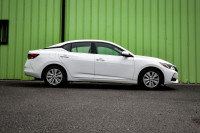 Apple CarPlay, Android Auto, Heated Seats, Remote Keyless Entry, Forward Collision Warning! 6 LOCATI... (image 1)