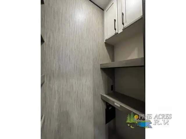 2024 KZ Durango Gold G387FLF (FRONT LIVING) in Travel Trailers & Campers in Truro - Image 15