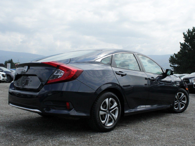2019 Honda Civic Sedan in Cars & Trucks in Penticton - Image 2
