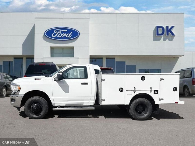 2024 Ram 3500HD Chassis Cab Tradesman in Cars & Trucks in Edmonton - Image 3