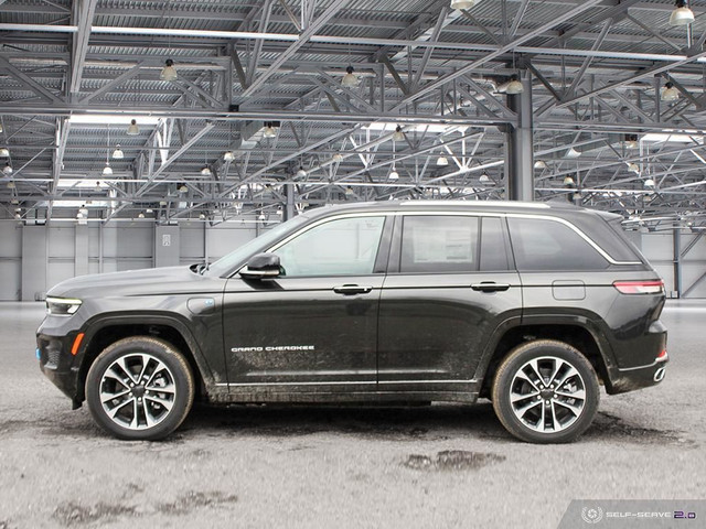  2023 Jeep Grand Cherokee 4xe Overland | DEMO | PANO ROOF | MCIN in Cars & Trucks in Mississauga / Peel Region - Image 4