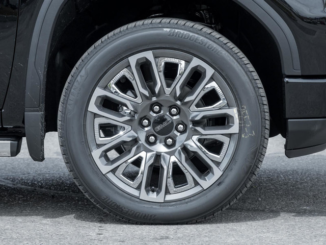 2025 GMC Sierra 1500 Denali Ultimate- Duramax Diesel in Cars & Trucks in Markham / York Region - Image 4