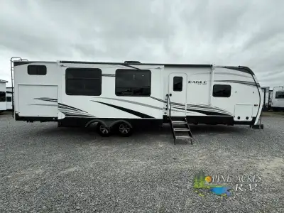 Jayco Eagle HT travel trailer 312BHOK highlights: Bunk Beds Fireplace Front Private Bedroom USB Char...