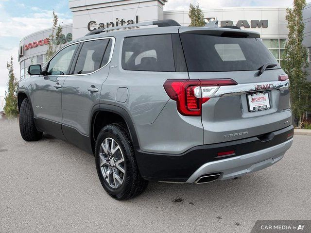 2023 GMC Acadia SLT | Accident Free Carfax | 3rd Row in Cars & Trucks in Edmonton - Image 4