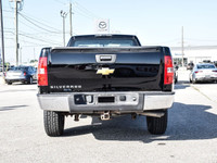 Engine: 8 Cylinder Engine 4.8L/293CI L/100Km City: 15.9 L/100Km Hwy: 11.2 Safety Equipment Brakes, a... (image 2)
