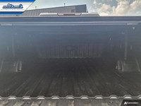 Come see this certified 2021 Chevrolet Silverado 1500 LT Crew 4X4 | 5.3L | Heated Wheel + Seats | Ca... (image 9)