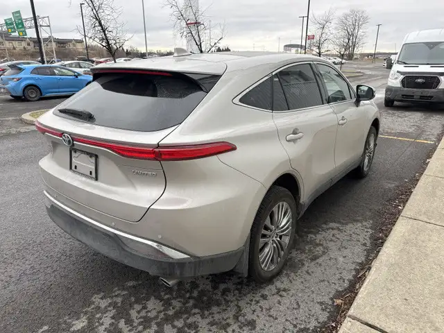2023 TOYOTA VENZA VENZA 2023 | LIMITED | HYBRIDE | BAS KM | CUIR in Cars & Trucks in Laval / North Shore - Image 4