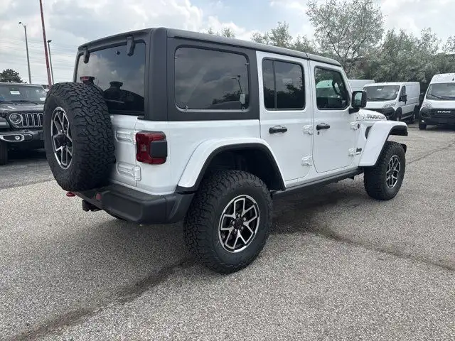 2025 Jeep Wrangler Rubicon in Cars & Trucks in Mississauga / Peel Region - Image 6