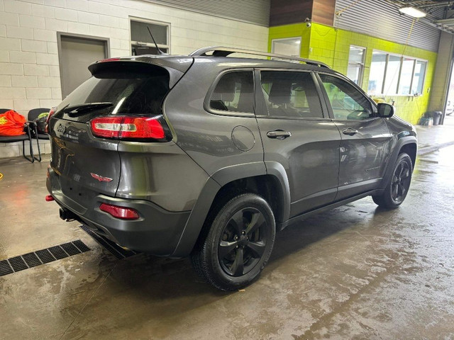  2015 Jeep Cherokee 4WD Trailhawk cuir camera de recul in Cars & Trucks in Laval / North Shore - Image 3