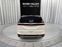ALLOY WHEELS, NAVIGATION SYSTEM, VENTILATED FRONT SEATS, POWER LIFTGATE, PANIC ALARM Kudos to those... (image 5)