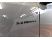DODGE DURANGO R/T, MOTEUR HEMI V8 DE 5.7L, AWD, BLACKTOP, INTERIEUR CUIR CHAUFFANT ET VENTILÉ, TOIT... (image 6)