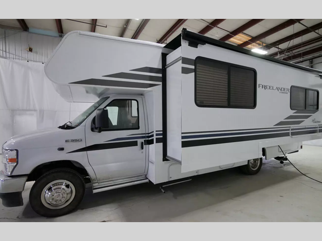 2023 Coachmen RV Freelander 23FS in RVs & Motorhomes in Kamloops - Image 10