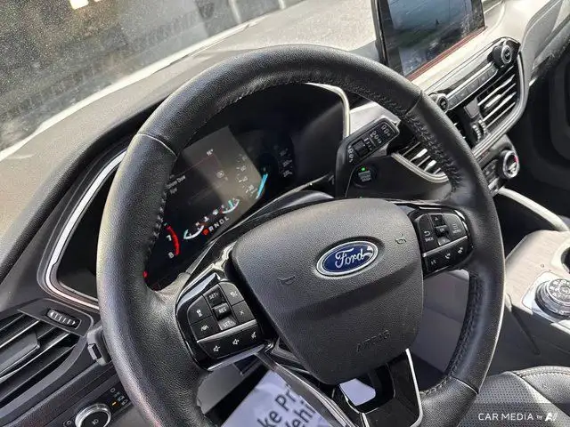 2021 Ford Escape SEL | AWD | Leather | Nav | Remote Start in Cars & Trucks in Saskatoon - Image 19
