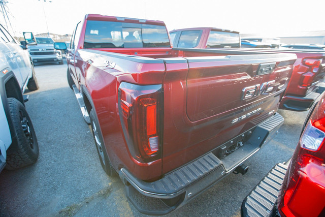 2024 GMC Sierra 1500 SLT TOIT + COMMODITÉ + PRIVILÈGE + SÉCURITÉ in Cars & Trucks in Longueuil / South Shore - Image 4