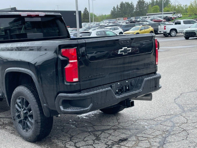 2025 Chevrolet Silverado 2500HD in Cars & Trucks in Oakville / Halton Region - Image 4