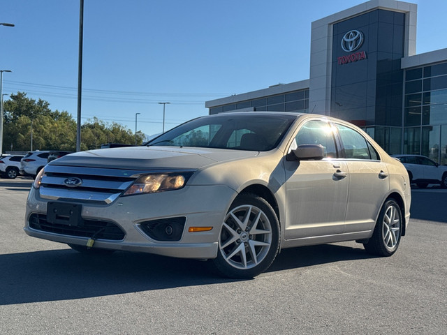 2010 Ford Fusion SEL - Leather Seats - Bluetooth in Cars & Trucks in Cranbrook