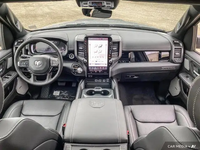 2025 Ram 1500 Sport 1 Crew 4x4 Sunroof Nav Heared & Vented dans Autos et camions dans Saint-Albert - Image 28