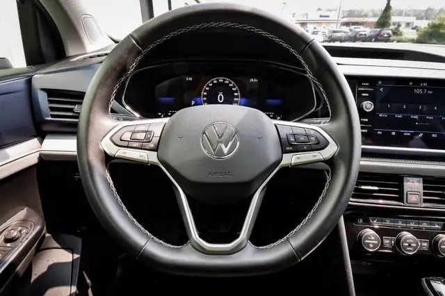 2024 Volkswagen Taos Comfortline • SUNROOF • HEATED SEATS in Cars & Trucks in Ottawa - Image 17